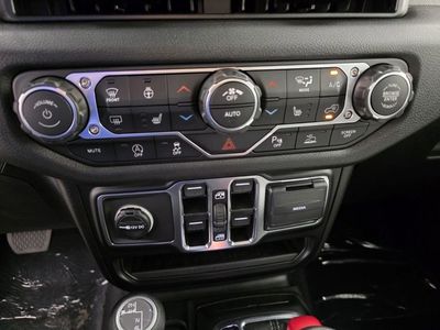 2026 Jeep Wrangler — photo 22 view