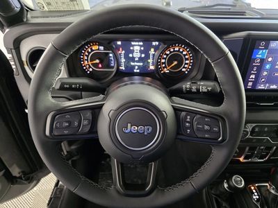 2026 Jeep Wrangler — photo 17 view