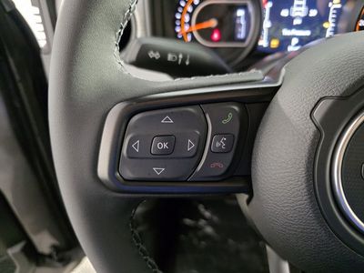 2026 Jeep Wrangler — photo 18 view