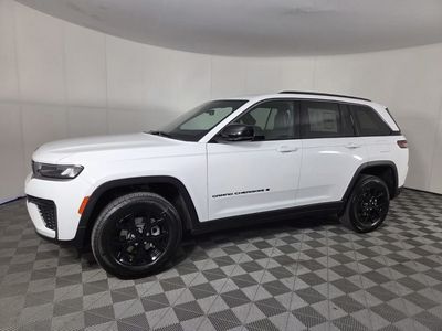2026 Jeep Grand Cherokee - Photo 11