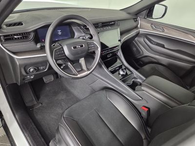 2026 Jeep Grand Cherokee - Photo 13