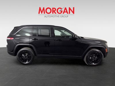 2026 Jeep Grand Cherokee - Photo 4