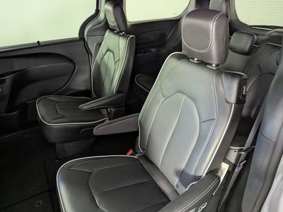 2026 Chrysler Pacifica - Photo 16
