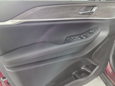 2026 Jeep Grand Cherokee - Photo 16