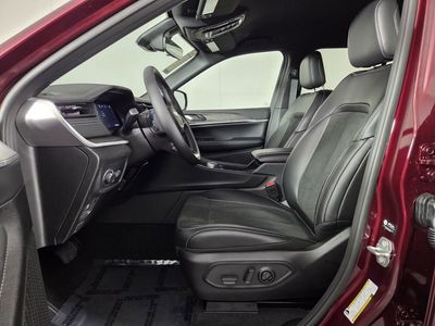 2026 Jeep Grand Cherokee - Photo 9