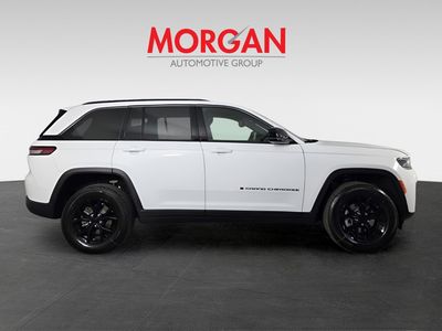 2026 Jeep Grand Cherokee - Photo 3