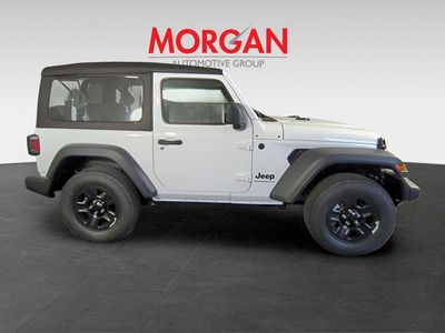 2026 Jeep Wrangler - Photo 4