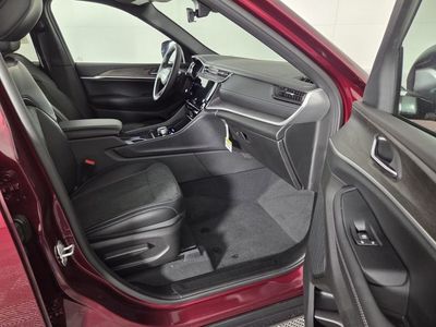 2026 Jeep Grand Cherokee - Photo 24