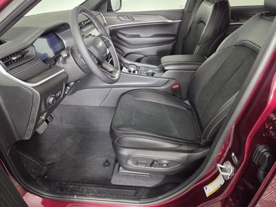 2026 Jeep Grand Cherokee - Photo 10