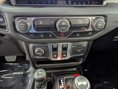 2026 Jeep Wrangler - Photo 20