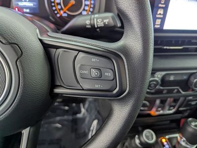 2026 Jeep Wrangler - Photo 17