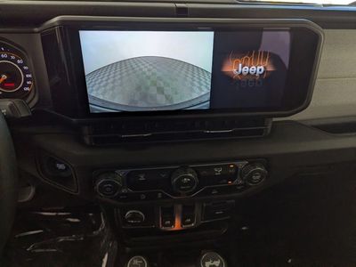 2026 Jeep Wrangler - Photo 19