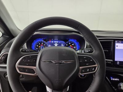 2026 Chrysler Pacifica — photo 14 view