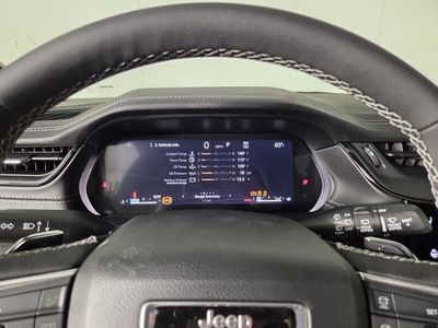 2026 Jeep Grand Cherokee — photo 14 view