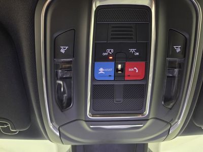 2026 Jeep Cherokee - Photo 13