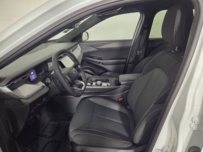 2026 Jeep Cherokee - Photo 8