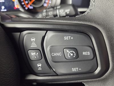 2026 Jeep Wrangler - Photo 12