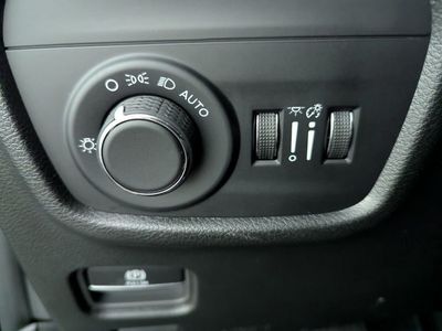 2026 Jeep Grand Cherokee - Photo 19