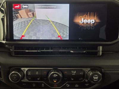 2026 Jeep Wrangler - Photo 11