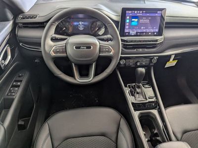 2026 Jeep Compass - Photo 13
