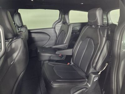2026 Chrysler Pacifica — photo 20 view