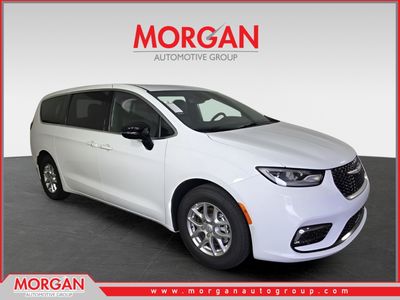 2026 Chrysler Pacifica Select in White — front three-quarter view