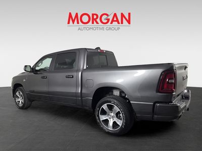 2026 Ram 1500 — photo 8 view