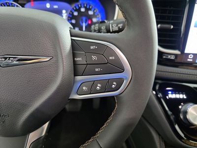 2026 Chrysler Pacifica — photo 22 view