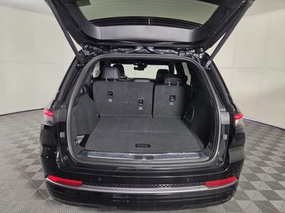2026 Jeep Grand Cherokee - Photo 18