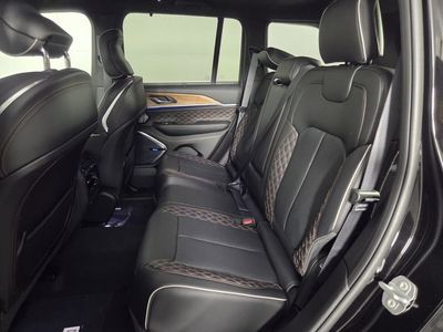 2026 Jeep Grand Cherokee - Photo 17