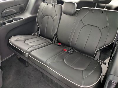 2026 Chrysler Pacifica - Photo 17