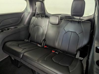 2026 Chrysler Pacifica - Photo 17