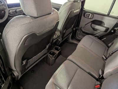 2026 Jeep Wrangler - Photo 16