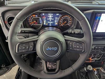 2026 Jeep Wrangler - Photo 18