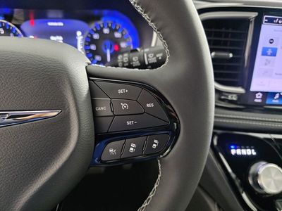 2026 Chrysler Pacifica — photo 22 view