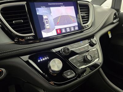 2026 Chrysler Pacifica — photo 24 view