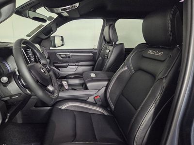 2026 Ram 1500 — photo 8 view