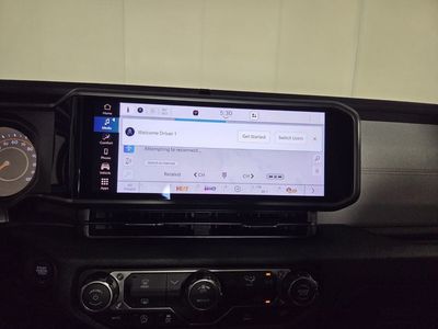 2026 Jeep Wrangler - Photo 17