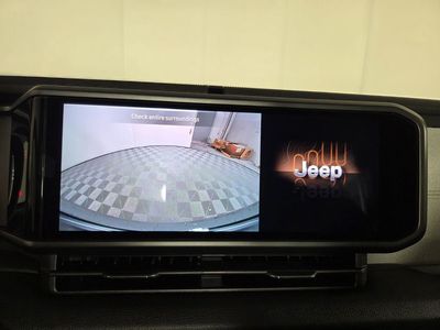 2026 Jeep Wrangler - Photo 18