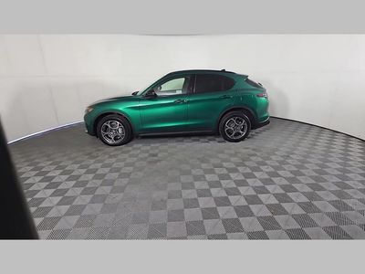 2025 Alfa Romeo Stelvio - Photo 34