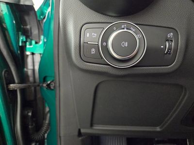 2025 Alfa Romeo Stelvio - Photo 17
