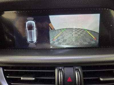 2025 Alfa Romeo Stelvio - Photo 10