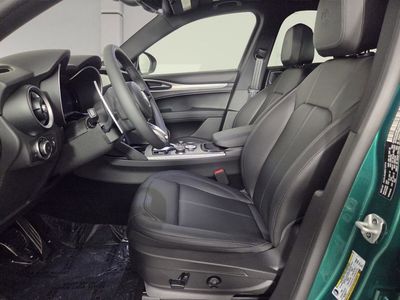 2025 Alfa Romeo Stelvio - Photo 9