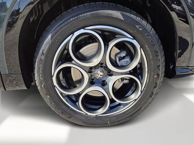 2026 Alfa Romeo Tonale - Photo 10