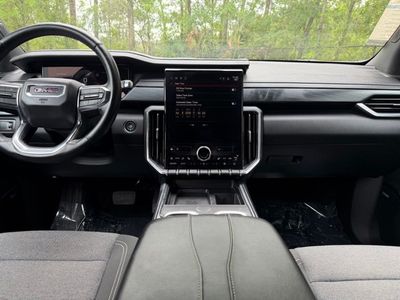 2025 GMC Acadia - Photo 14