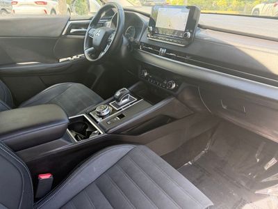 2024 Mitsubishi Outlander - Photo 11