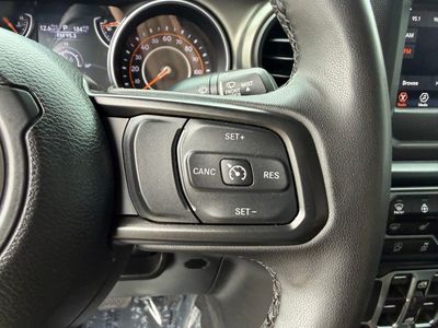 2023 Jeep Gladiator - Photo 26