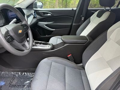 2024 Chevrolet Trax - Photo 18