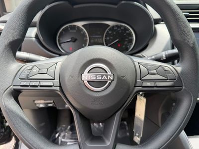 2025 Nissan Versa - Photo 17