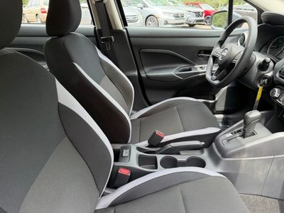 2025 Nissan Versa - Photo 8